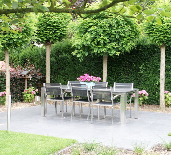 de Buitenkamer tuinontwerp, Grave, roze tuin in Millingen 6